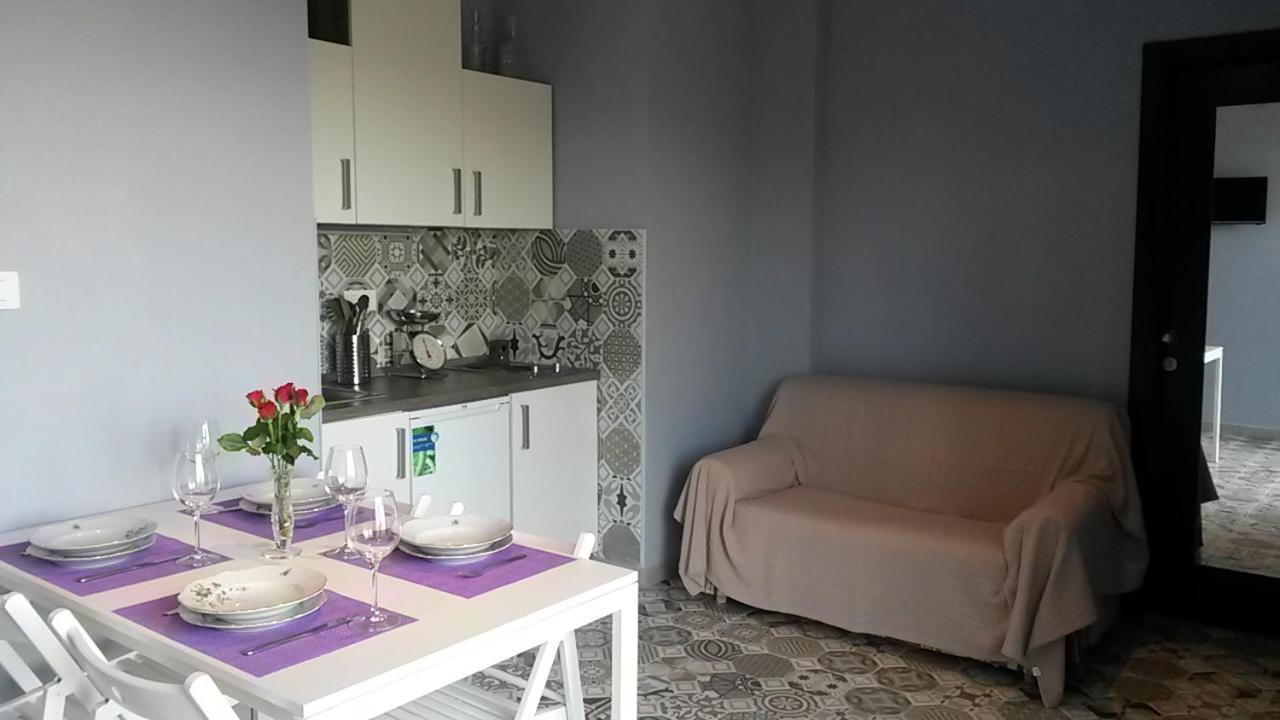 Home Lotus Flower Labin  Exterior foto